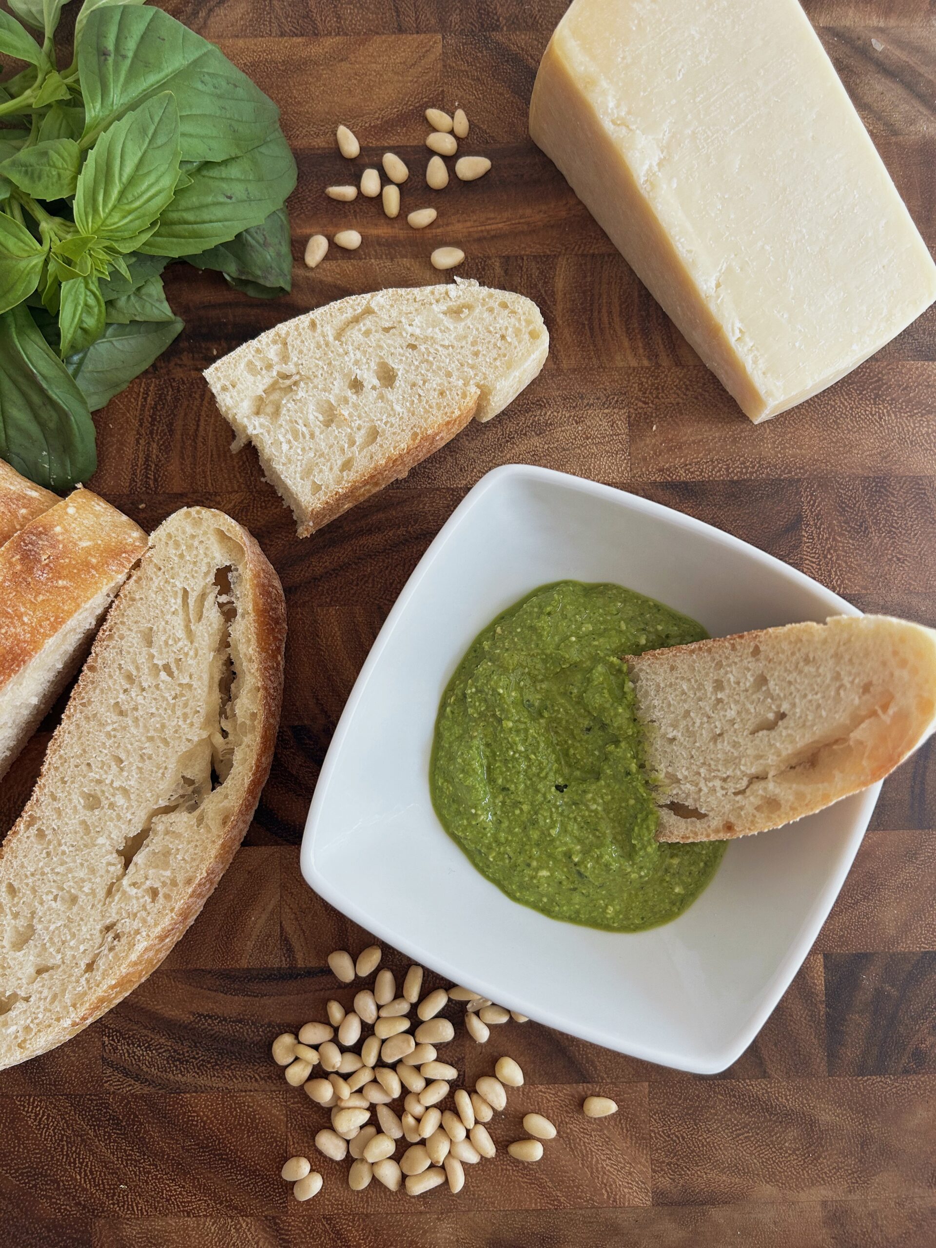 Low-calorie Pesto Sauce Recipe - Light Basil Pesto